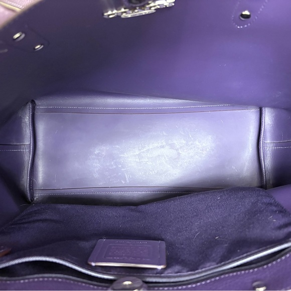 Coach Lilac Leather City Tote with Silver Hardware - Picture 5 of 10